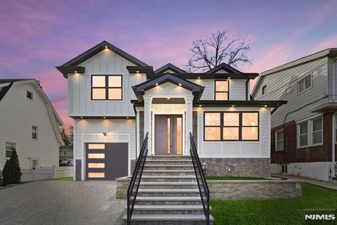 820 Elm Avenue Ridgefield NJ 07657