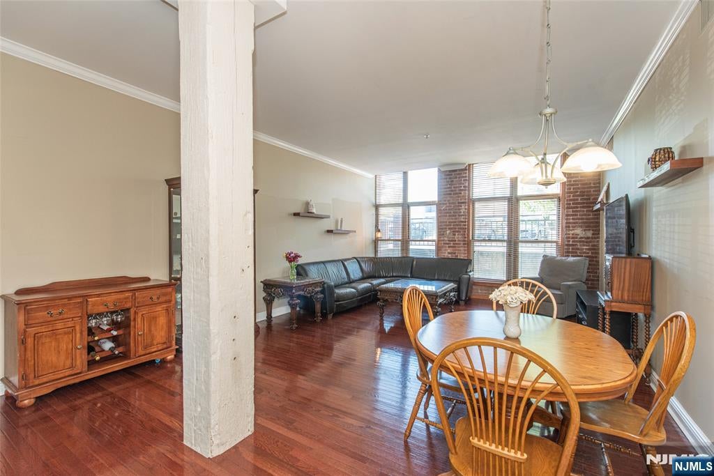 262 Main Street 103