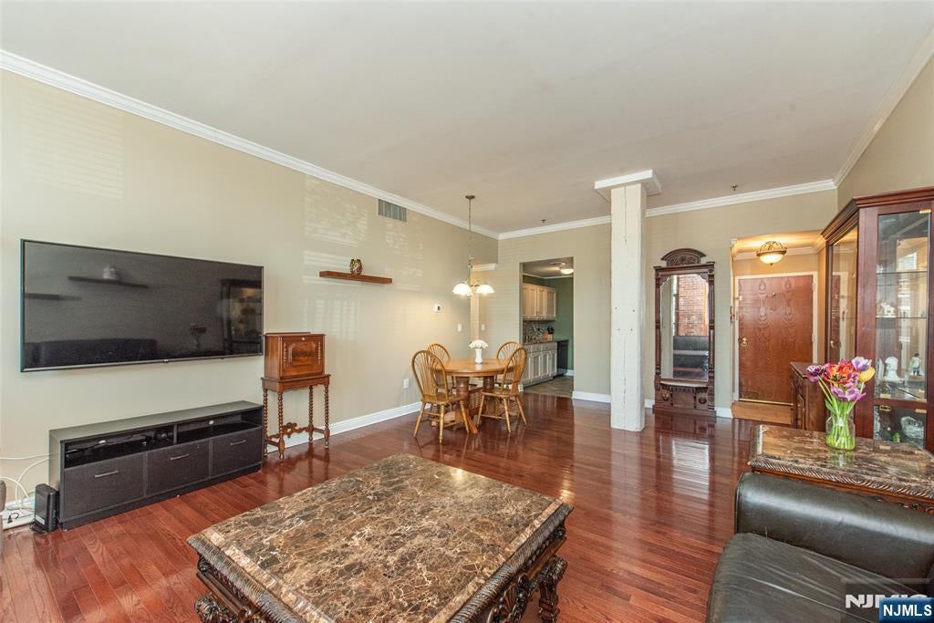 262 Main Street 103