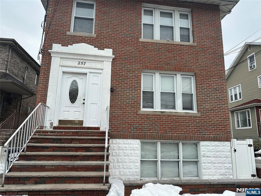 Low garden apartment 2nd floor unit in the heart of Palisades Park town. 1bedroom but can use like 2bedrooms. Newly renovated unit, new paint, new window treatment, new refrigerator, Living room with another den, could be the 2nd room. Enough size kitchen. Long hallway. Very quiet neighborhood, close to school, park, shopping, restaurants...NY bus stops,,,,,, Come and see first.