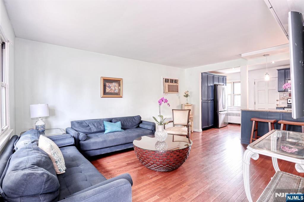 31-07 Morlot Avenue