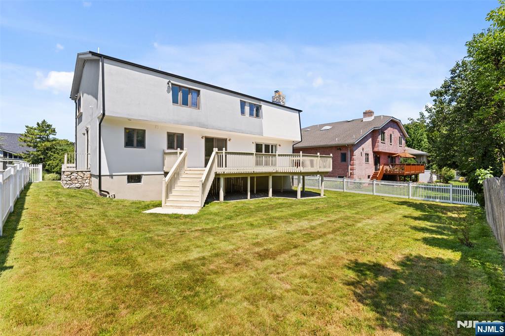275 Alfred Avenue