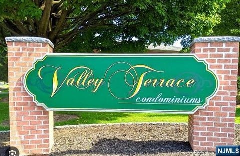 Photo of 49 Hinchman Ave, Wayne, NJ 07470 (MLS # 25041495)