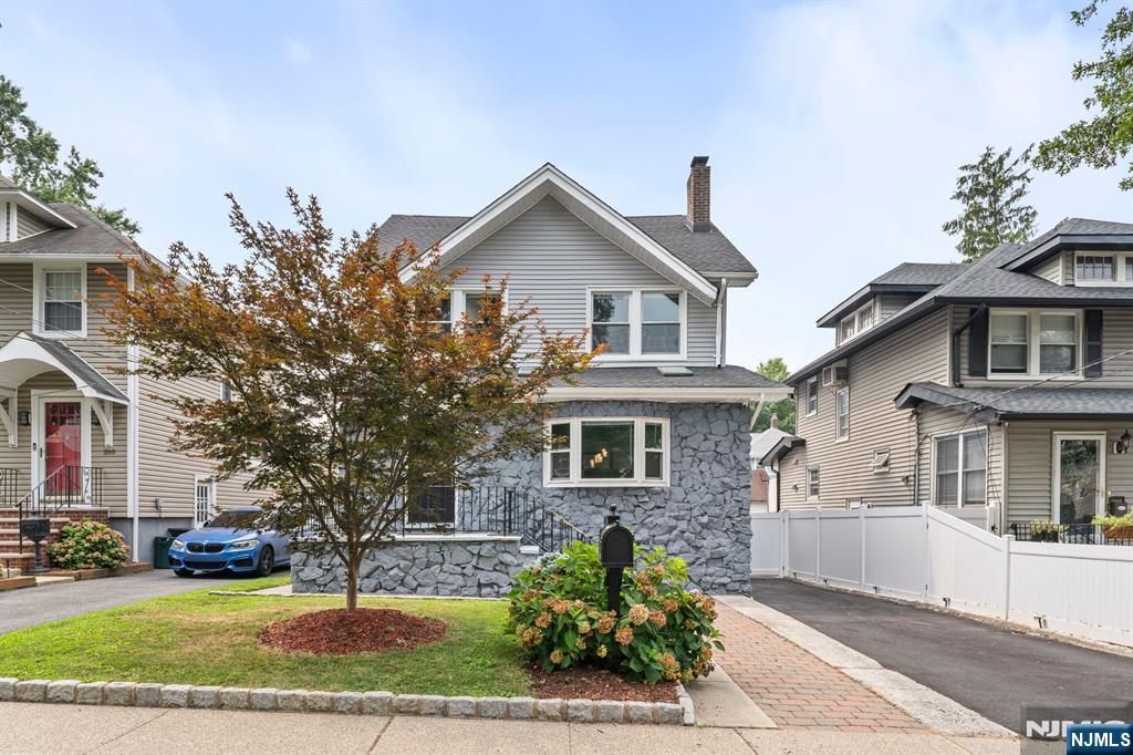 244 Chestnut Avenue