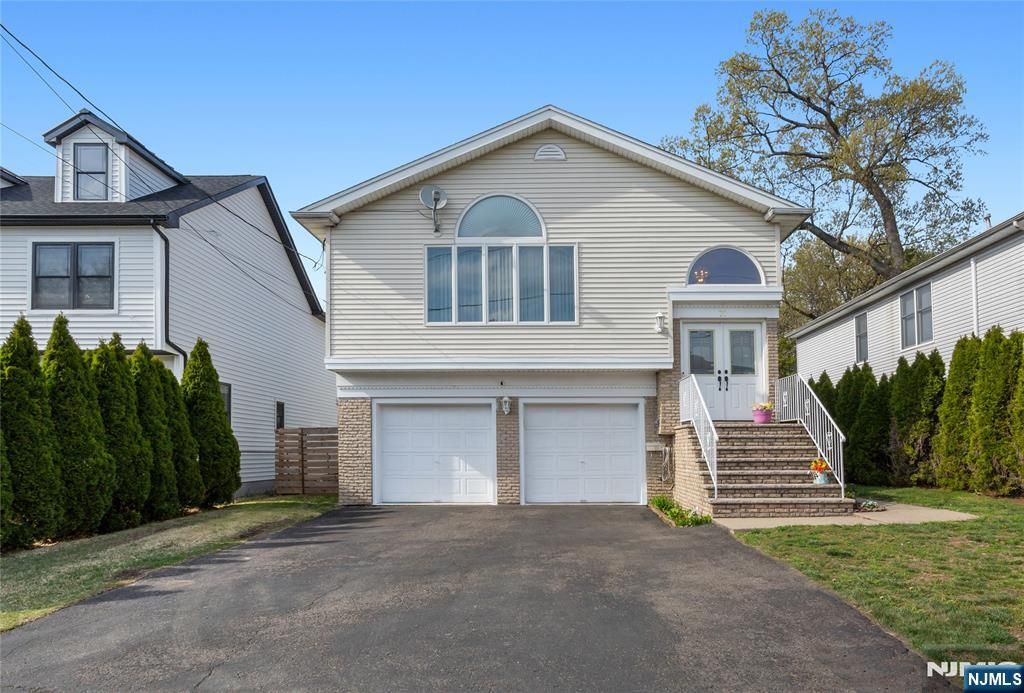 Photo of 71 Parker Avenue, Hawthorne, NJ 07506 (MLS # 26011637)