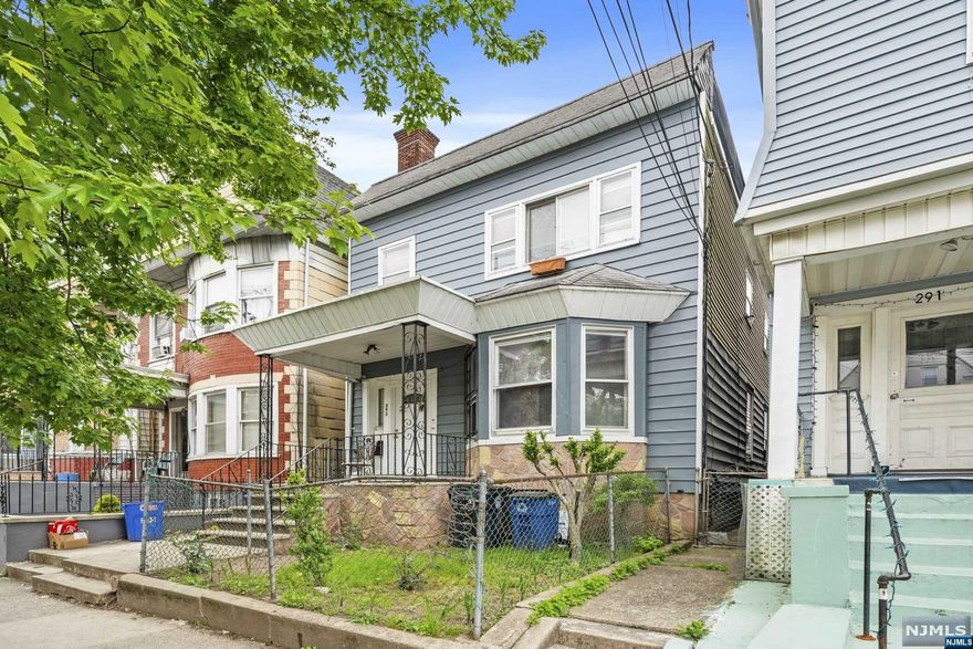 Looking for an investment gem in North Newark. Look no further than 293 Clifton Ave! This property boasts two units, each with three bedrooms and one bath, offering ample living space. Bonus features include additional recreational rooms in the basement and full bathroom and a generously sized backyard. Conveniently situated near shops, parks, schools, major highways, and NYC transportation, this two family home is an opportunity not to be missed.