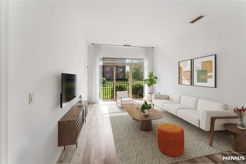 1129 Riverview Avenue 129 Englewood NJ 07631