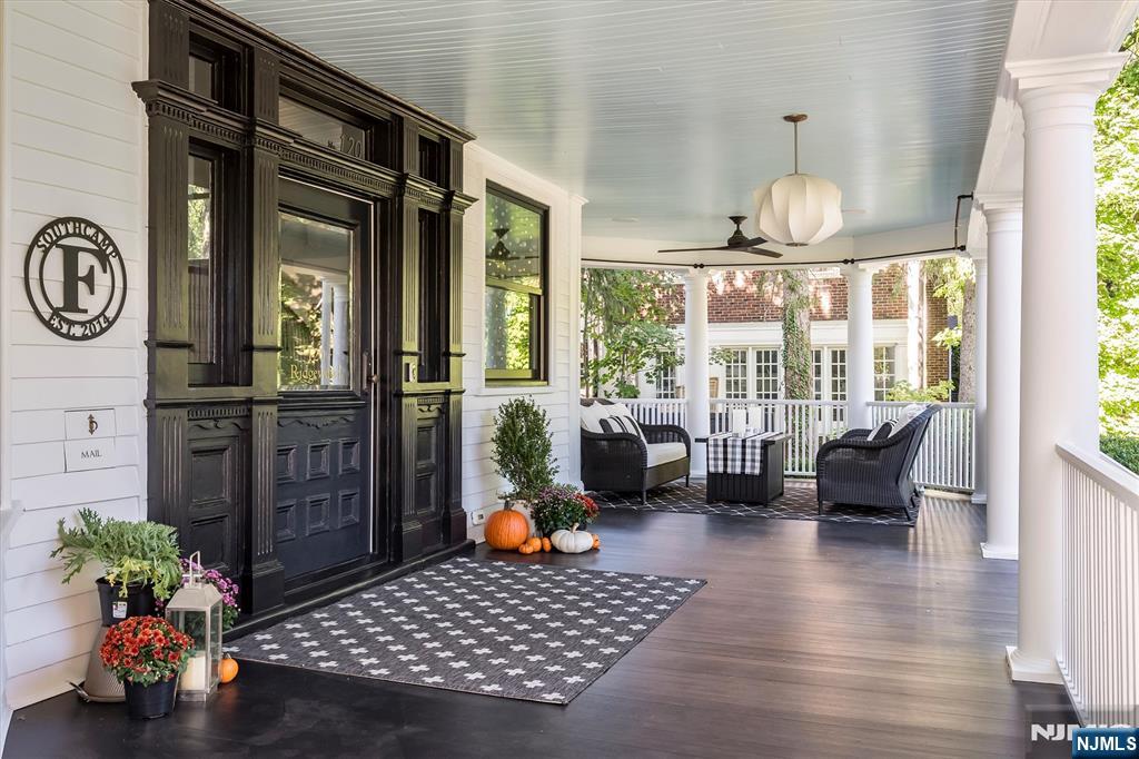 120 Ridgewood Avenue