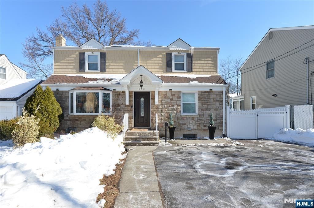 Photo of 648 Spring Valley Road, Maywood, NJ 07607 (MLS # 26003534)