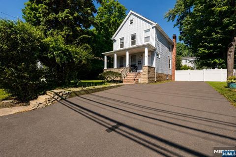 Photo of 193 Livingston Street, Northvale, NJ 07647 (MLS # 26021655)