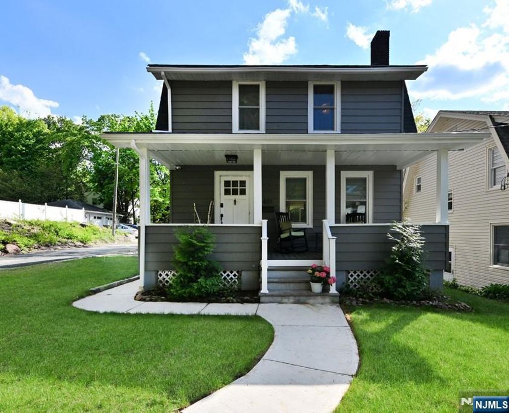 Photo of 401 Chestnut Street, Nutley, NJ 07110 (MLS # 26015992)