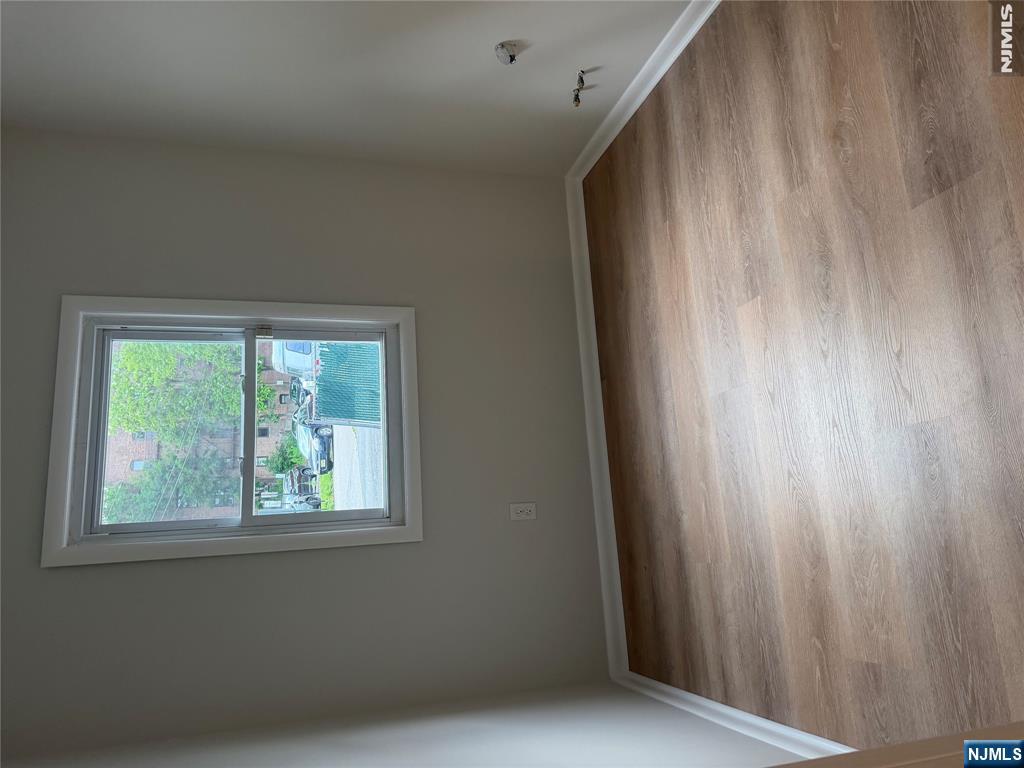 Homes for Sale in Northern NJ | ThisIsRiverEdge.com 50 Orient Way