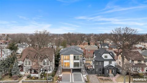 Photo of 1047 Anderson Avenue #A, Fort Lee, NJ 07024 (MLS # 26001004)