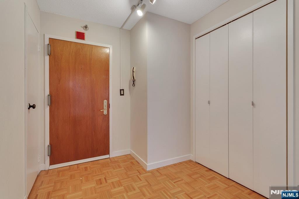 316 Prospect 6F