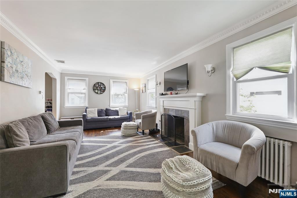 111 Van Buren Avenue