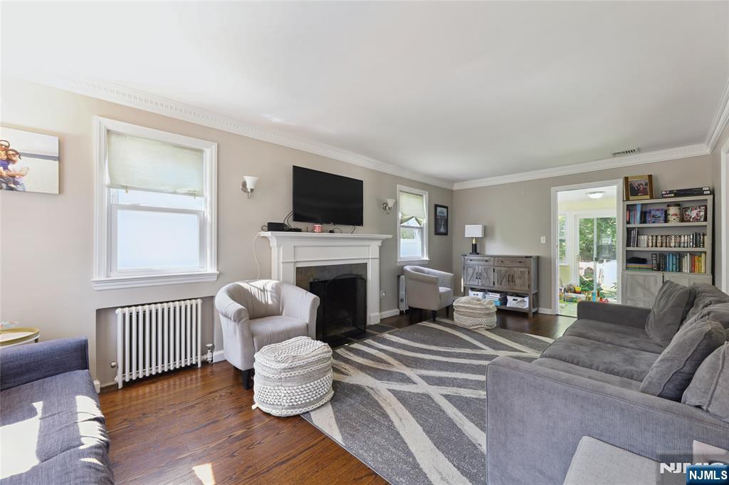 111 Van Buren Avenue