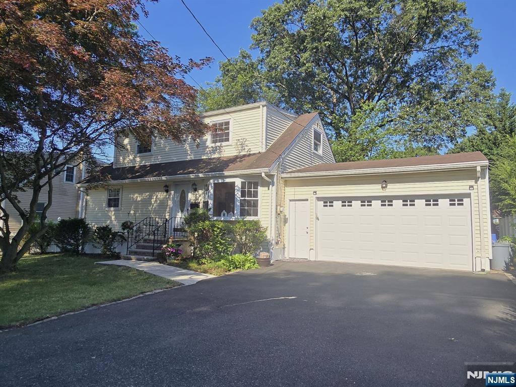 310 Walnut Street