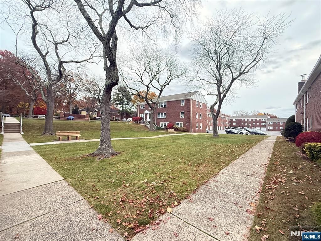 Photo of 293 Bogert Road #1A, River Edge, NJ 07661 (MLS # 25035491)