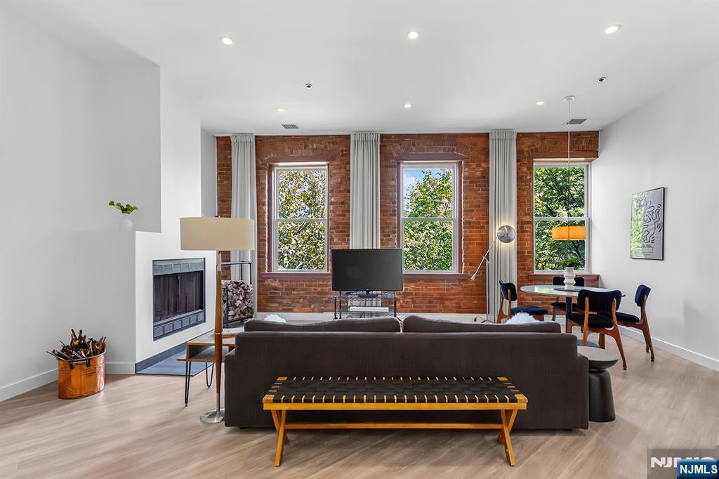 260 Main Street 313