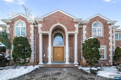 21 Priscilla Lane Englewood Cliffs NJ 07632