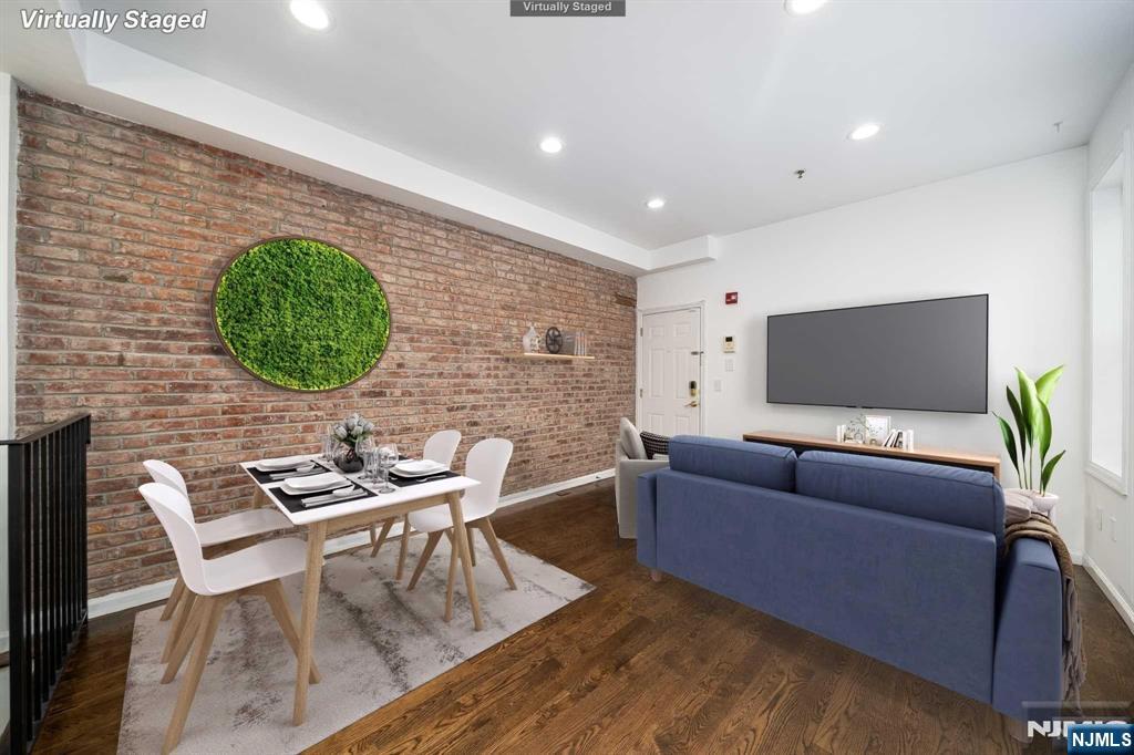 4244 Prospect Street 1C/103, Jersey City, New Jersey - 3 Bedrooms  
2 Bathrooms - 