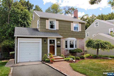 371 Essex Avenue Bloomfield NJ 07003