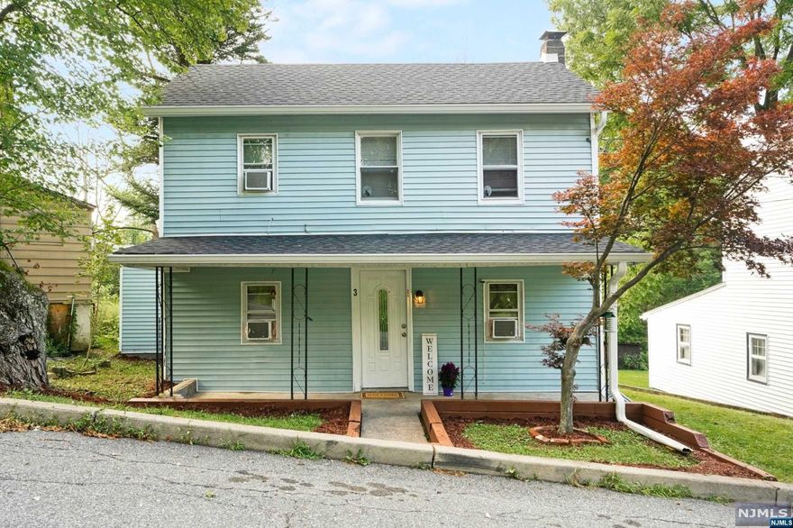 Welcome to this beautiful move-in ready colonial style home in historic Oxford. This home is completely renovated, freshly painted, naturally bright. The first floor features a master bedroom, a living room, an eat-in kitchen, and a family room that opens onto the large deck and backyard. On the second floor you will find two bedrooms and one full bath with soaking tub. The nicely sized backyard is totally private where you can enjoy your time barbecuing or gathering under the giant trees. Public sewer, low property tax, and minutes to major highways 31, 46, 57, and 78. Schedule your private visit today!