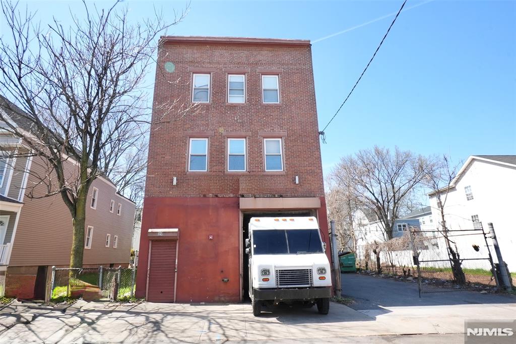 59 N 14th Street