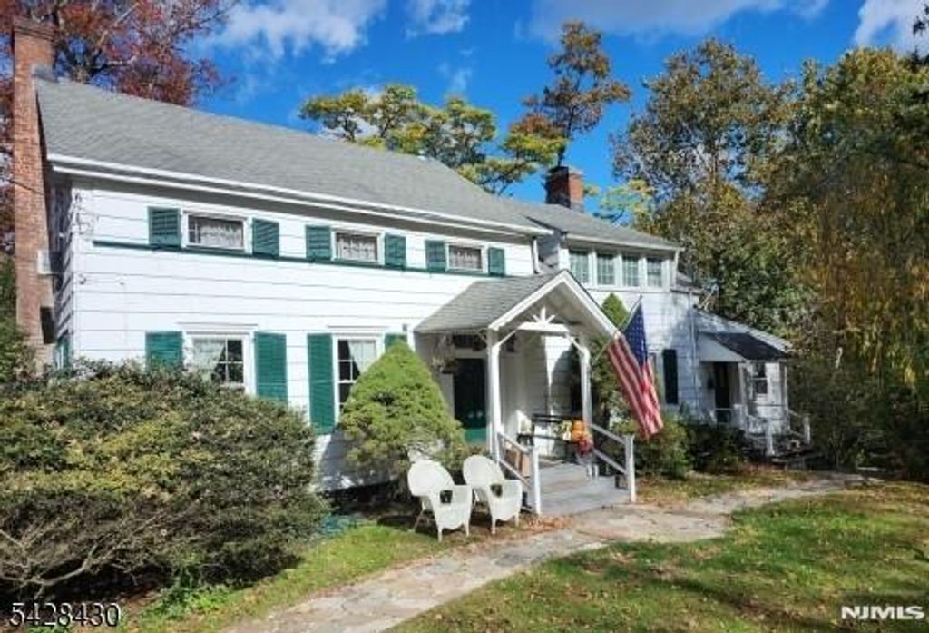 Photo of 56 Orton Road, West Caldwell, NJ 07006 (MLS # 26017656)