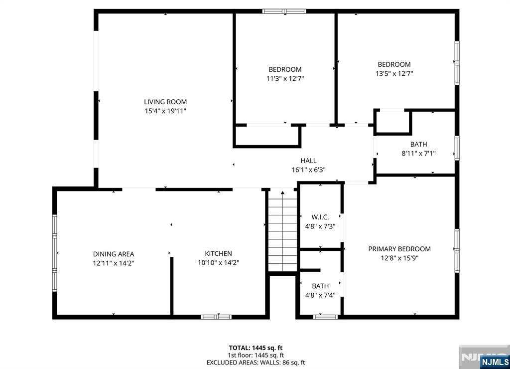 Main image without alt text