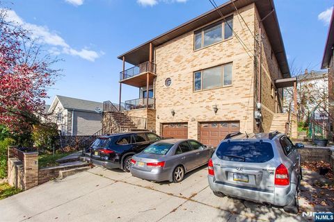 Photo of 325 Brinkerhoff Ave #2, Palisades Park, NJ 07650 (MLS # 25041429)