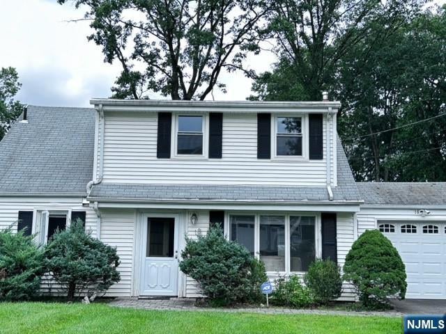 18 Manor Road