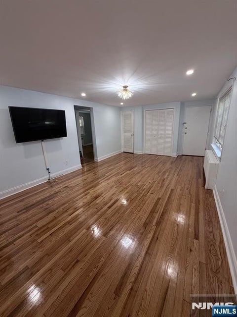 Photo of 100 Huguenot AVE, Englewood, NJ 07631 (MLS # 26040503)
