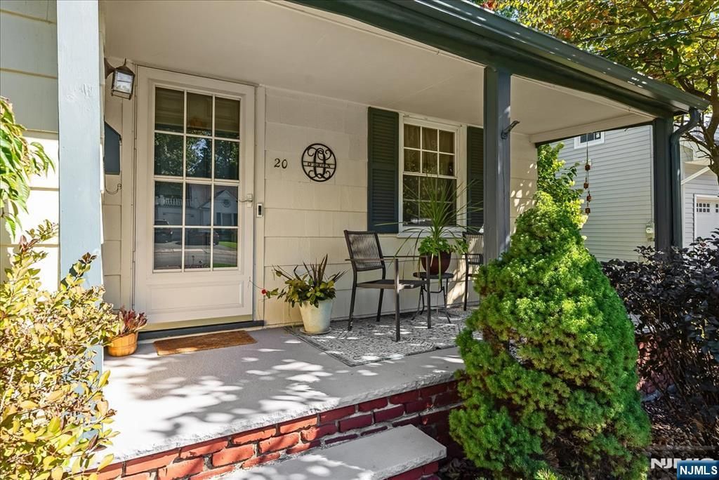 Photo of 20 Remington Road, Fair Lawn, NJ 07410 (MLS # 26013976)