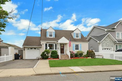 23 William Street Saddle Brook NJ 07663