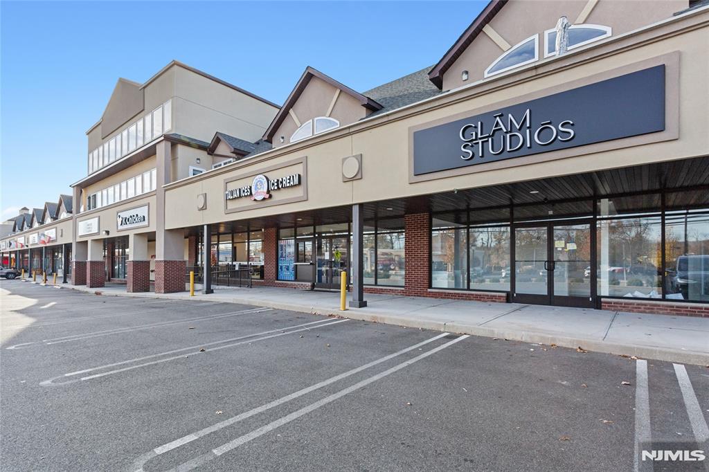 521 Livingston Street 3