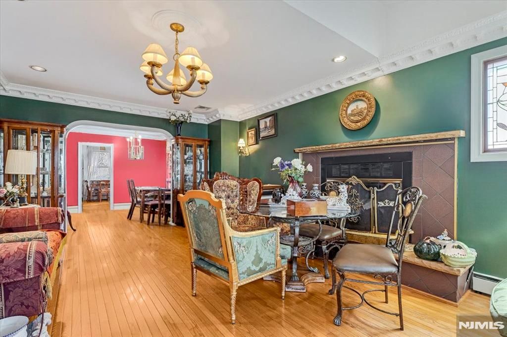 Photo of 1217 Roosevelt Place, Fair Lawn, NJ 07410 (MLS # 26013884)