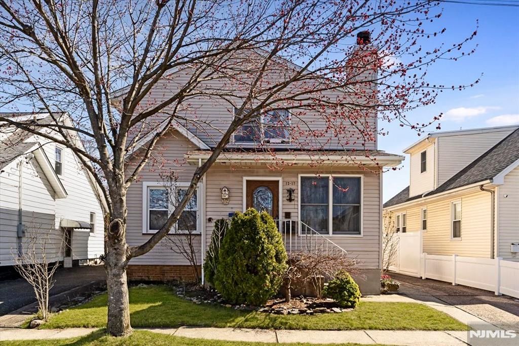 Photo of 1217 Roosevelt Place, Fair Lawn, NJ 07410 (MLS # 26013884)