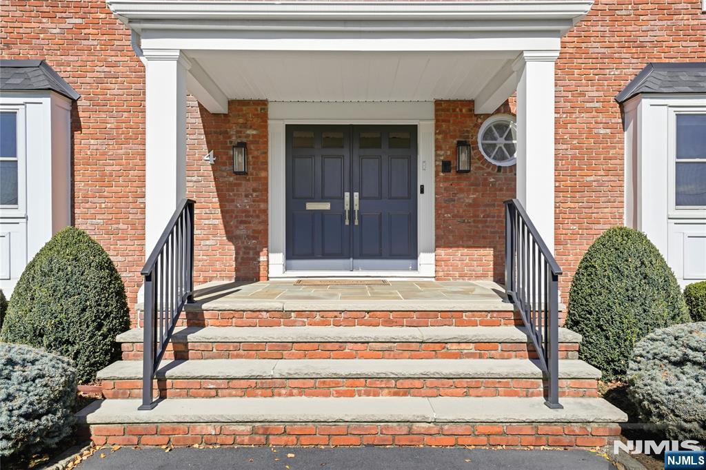 4 Tremont Terrace