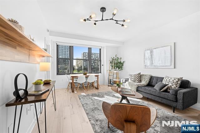 149 Essex Street 5T