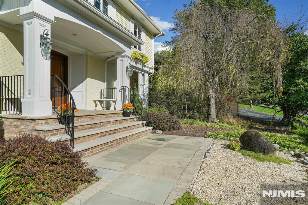 23 Ranch Road