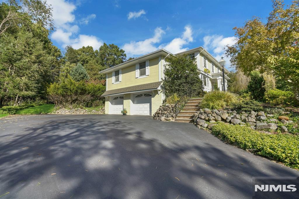 23 Ranch Road