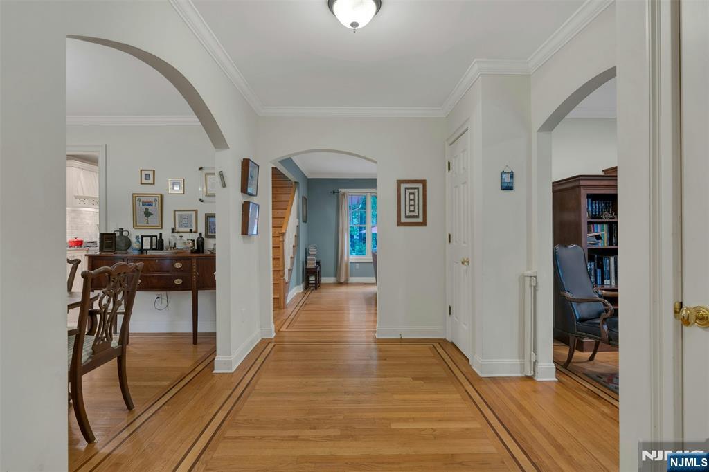 1305 Dickerson Road