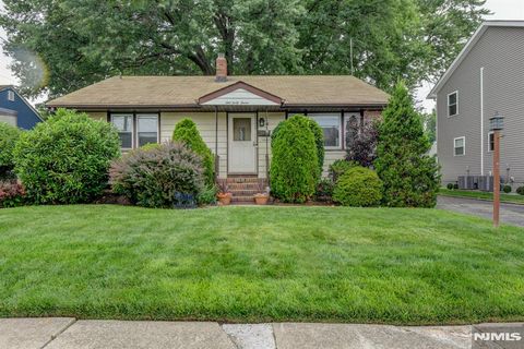 Photo of 147 Field Avenue, Hasbrouck Heights, NJ 07604 (MLS # 26023007)