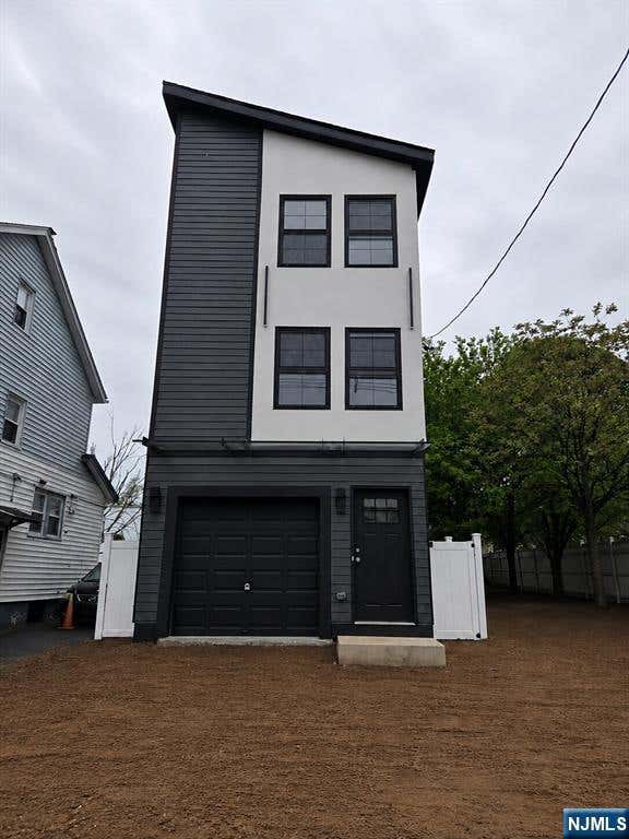 Photo of 15 Chestnut Avenue, Irvington, NJ 07111 (MLS # 26017079)