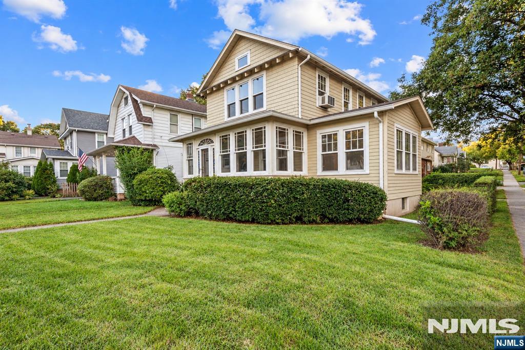 15 Edgar Place