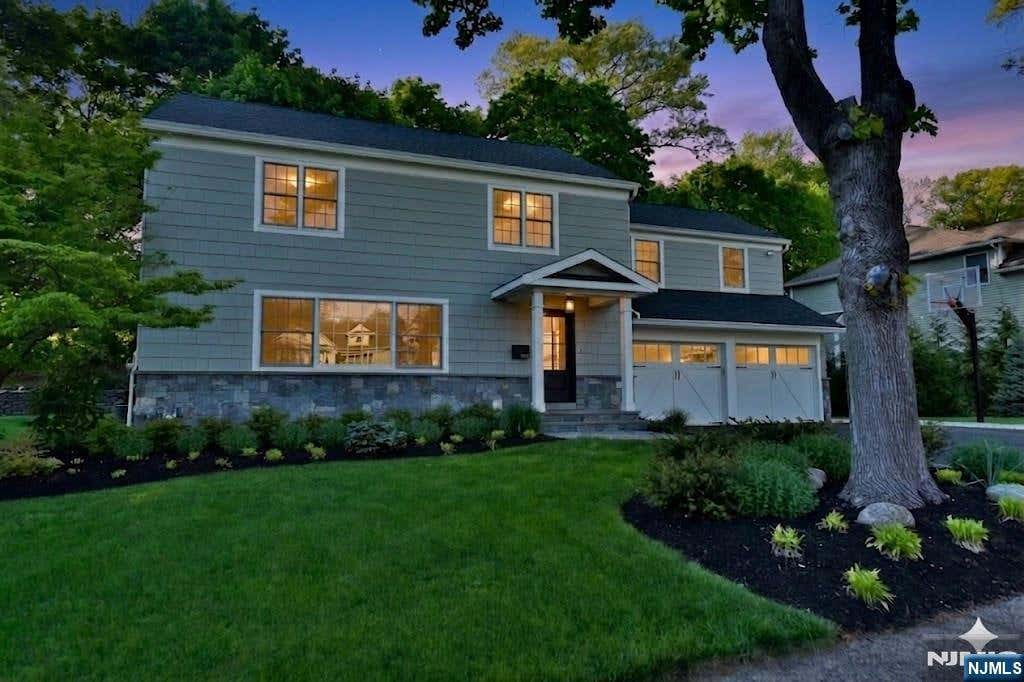 Photo of 540 Upper Boulevard, Ridgewood Village, NJ 07450 (MLS # 26015540)