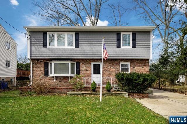 71 Franklin A, Tenafly, New Jersey - 3 Bedrooms  
1 Bathrooms  
7 Rooms - 