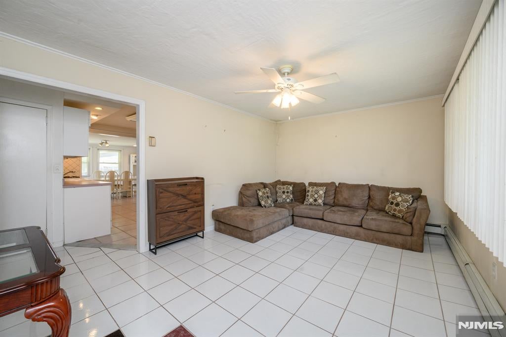 34 Hunterdon Road