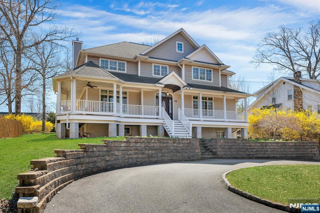 26 Sunset Road